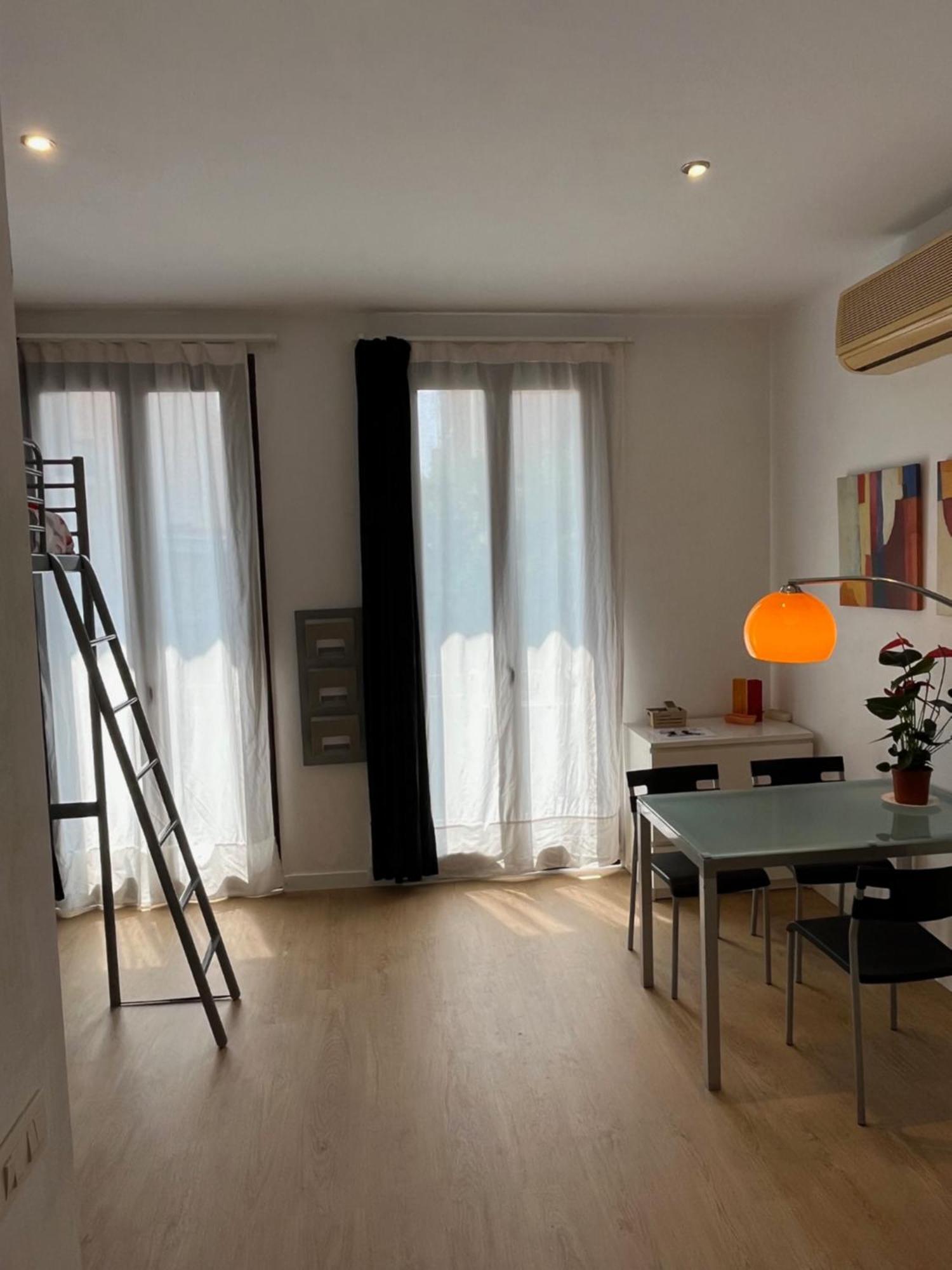 Studio By Sants Market Барселона Экстерьер фото